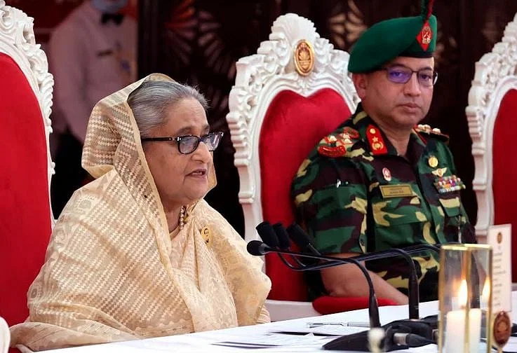 Sheikh Hasina Leaves Bangladesh, Moved to 'Safe Location', Army Chief to Address Shortly