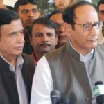 Chaudhry Shujaat and Pervez Elahi Meet After a Long Time, Hopes of Resolving Differences