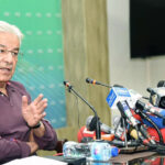 Khawaja Asif Addresses Economic Challenges Amid IMF Pressure on Pakistan
